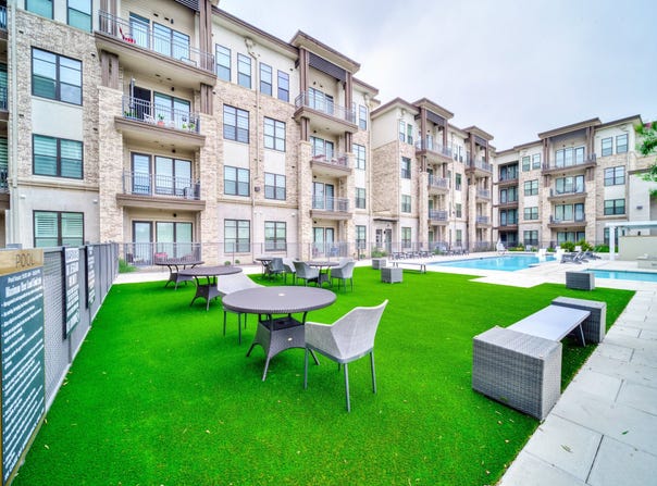 2700 Old Denton Road, Carrollton, TX 75007