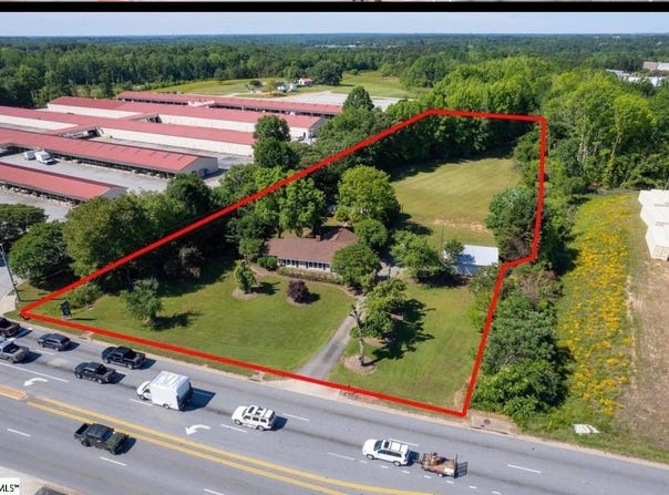 1984 101 Highway, Greer, SC 29650