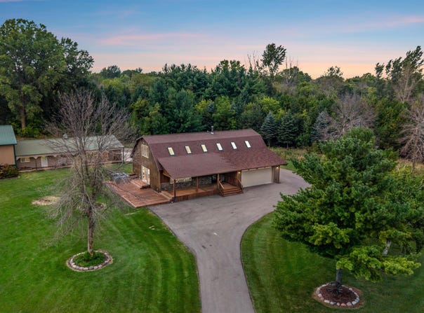 4879 COUNTY ROAD A, OSHKOSH, WI 54901-9618