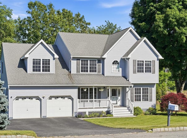 19 Regent Road, Warwick, NY 10990
