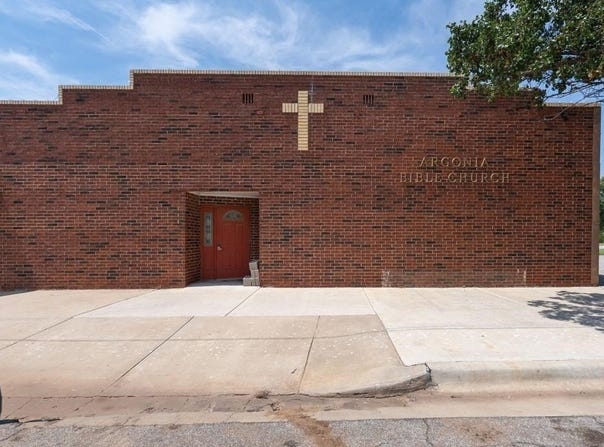 213 S Main, Argonia, KS 67004