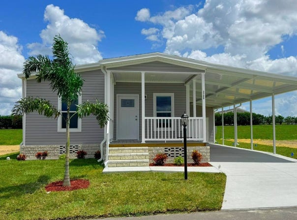 67 Fernandina Ave, Sebring, FL 33870