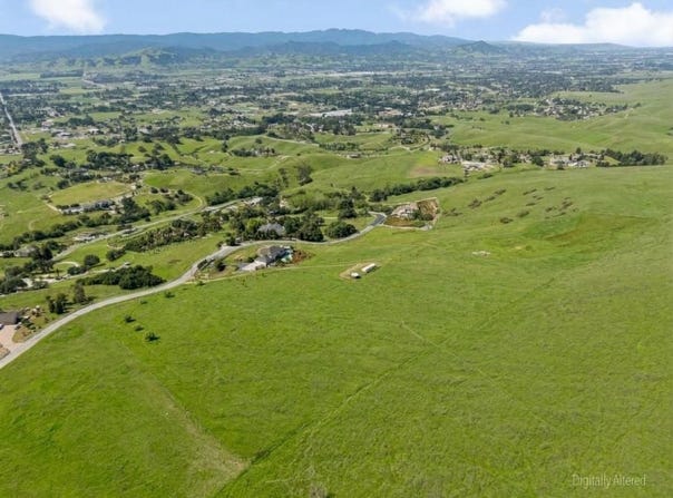 2550 Butch DR, GILROY, CA 95020