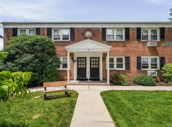 1 Normandy Village, Nanuet, NY 10954