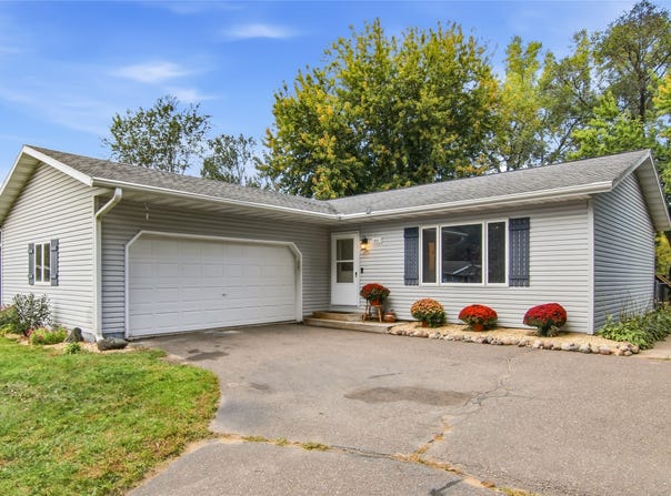 1514 Cameron Street, Eau Claire, WI 54703