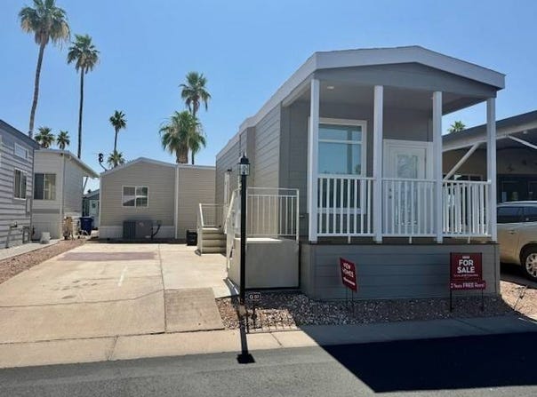4860 E Main St, Mesa, AZ 85205