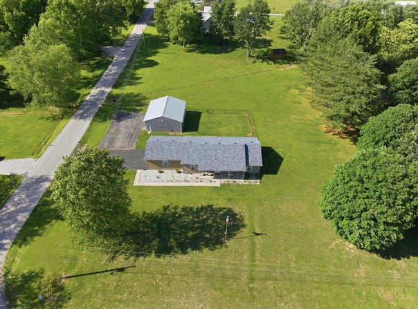 416 Angel Road, Berea, KY 40403
