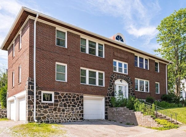 1529 E 5th St, Duluth, MN 55812