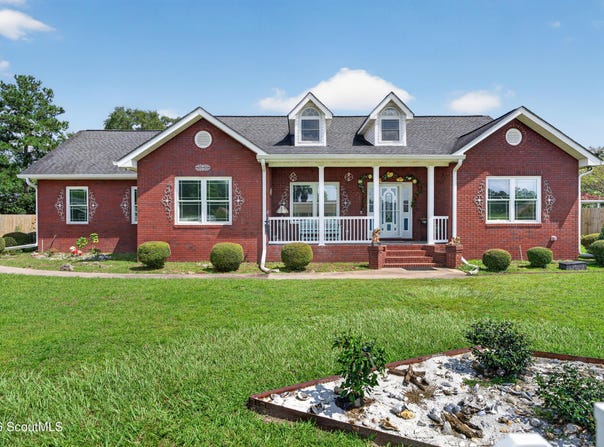 932 Hitching Post Lane, Waycross, GA 31503