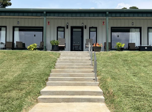 1097 Merritt Mountain Road, Many, LA 71449