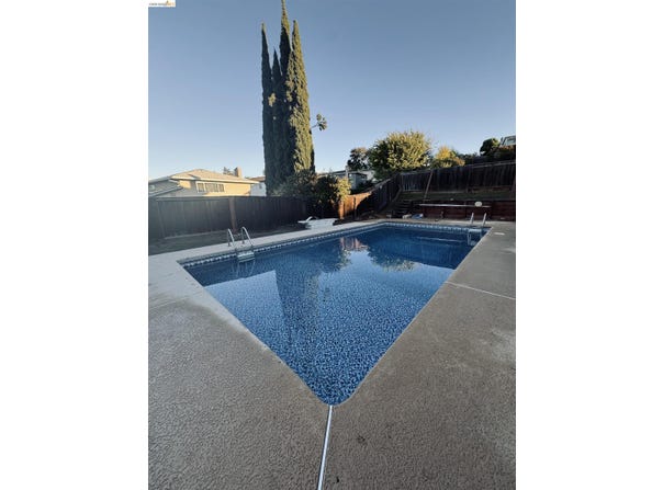 2374 Silver Creek Cir, Antioch, CA 94509