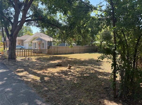 Frazier Street, Terrell, TX 75160