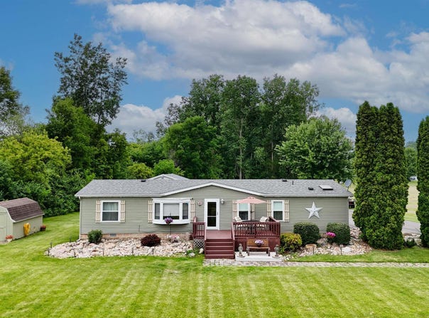 5195 N Old State Rd 102, Columbia City, IN 46725