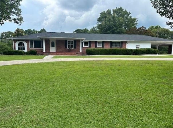 1502 28TH St, Haleyville, AL 35565