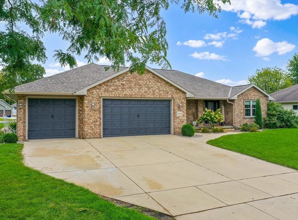 2403 ANTARES Terrace, GREEN BAY, WI 54311-5073