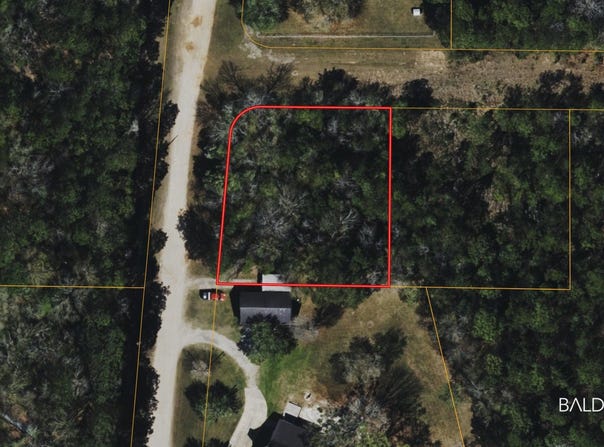Highland Ave, Theodore, AL 36582