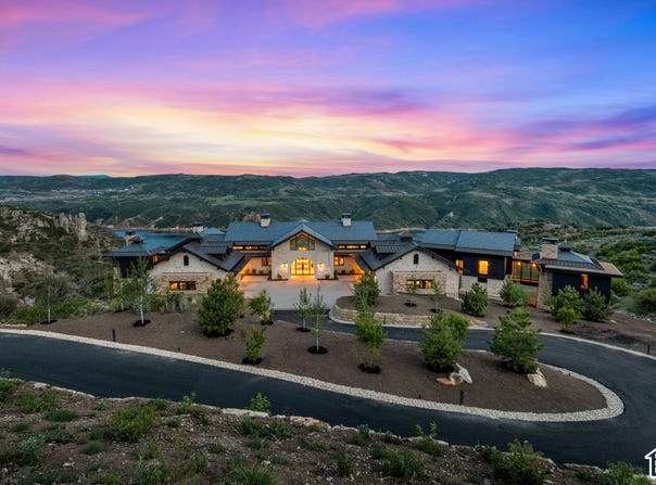 8988 N SLEEPING ROCK Cir, Kamas, UT 84036