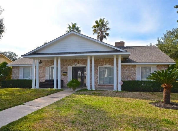 5951 Lattimer Drive, Houston, TX 77035