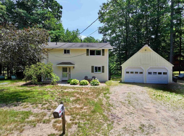 10 Belmont Drive, Barnstead, NH 03225