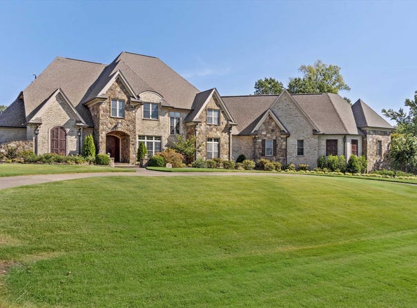 25 BUCKINGHAM Ct, Eads, TN 38028