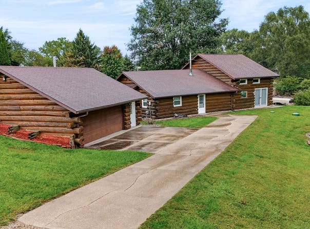 4647 Panorama Drive, Panora, IA 50216