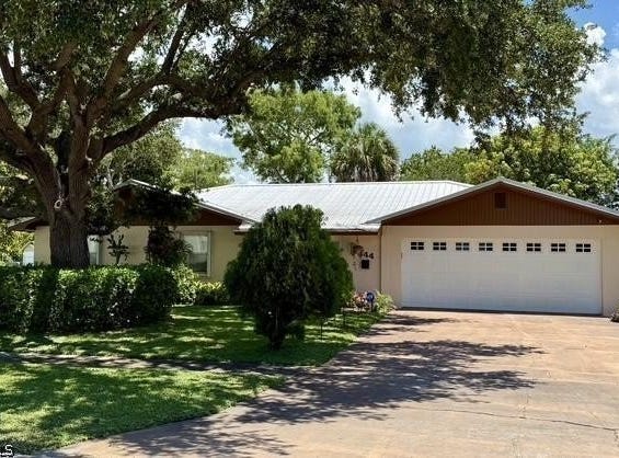 444 E Osceola Avenue, Clewiston, FL 33440
