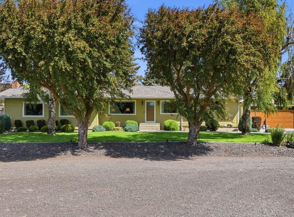 12103 E Spring Valley Rd, Latah, WA 99018