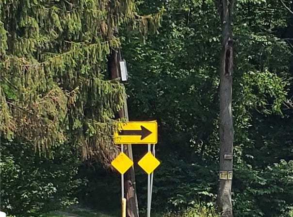 1439 Sharon Rd, Beaver, PA 15009
