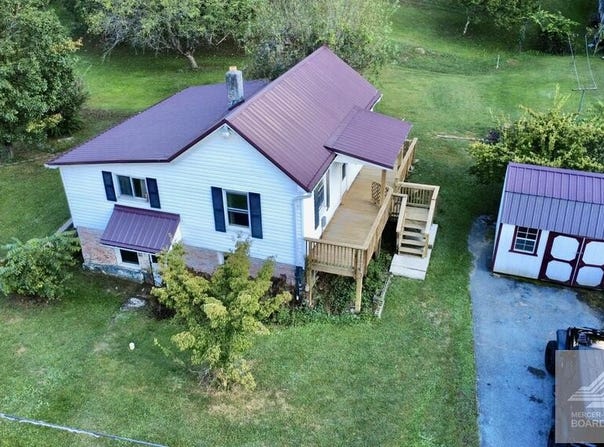 115 Bluestone Ave, BRAMWELL, WV 24715