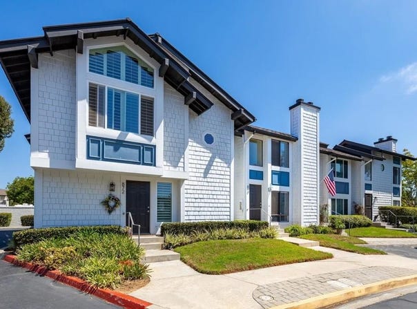 874 Marigold Court, Carlsbad, CA 92011