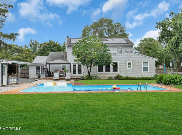 382 Marc Drive, Toms River, NJ 08753