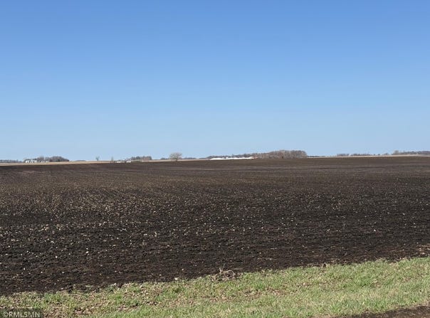 440 440th, Hector, MN 55342