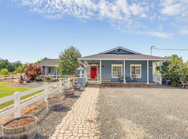 2252 Fowler Lane, Medford, OR 97502