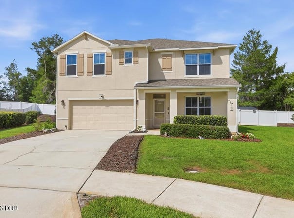 831 Oak Hollow Loop, DeLand, FL 32724