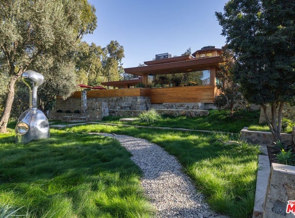 126 Summit Rd, La Verne, CA 91750