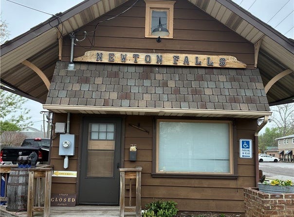 75 E Broad Street, Newton Falls, OH 44444
