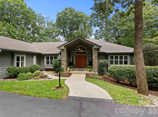 324 Kenmure Drive, Flat Rock, NC 28731