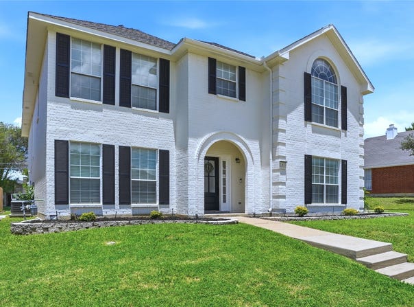 1415 Sutton Drive, Carrollton, TX 75006