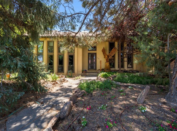 521 Ridgecrest, White Rock, NM 87547