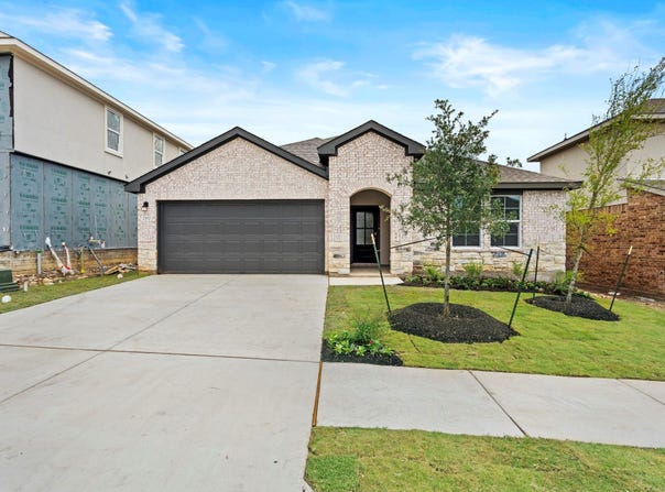 2552 Whittler Rd, Leander, TX 78641