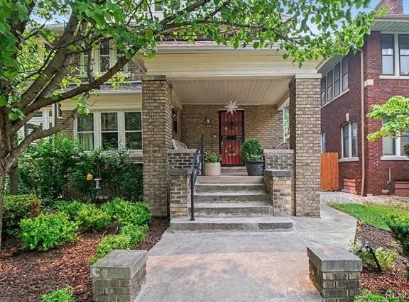 1485 Chicago Boulevard, Detroit, MI 48206