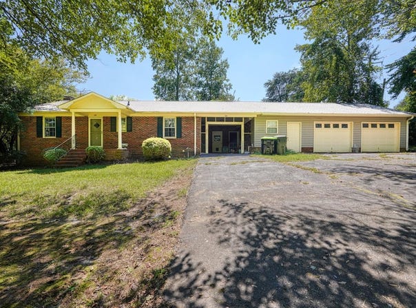 100 Carpenter Drive, Landrum, SC 29356
