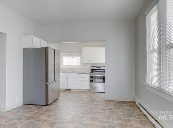 2320-2322 E Dewey Ave, Nampa, ID 83686