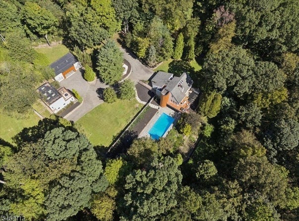 29 Stephens Mill Rd, Mount Olive Twp., NJ 07836