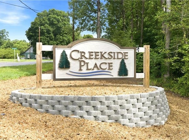 Burberry Drive, Purlear, NC 28665