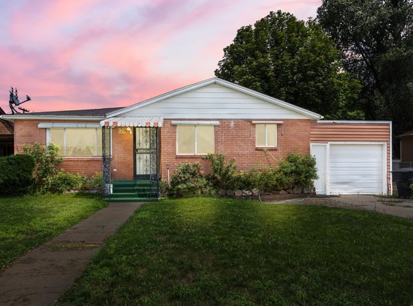 129 S MAIN St, Malad City, ID 83252