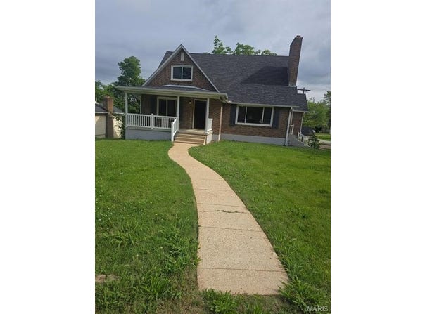 1329 Barron Road, Poplar Bluff, MO 63901