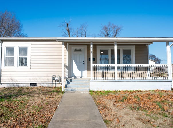 406 Maple Street, Greenfield, MO 65661