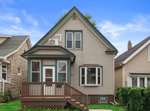 3529 E Plankinton Ave, Cudahy, WI 53110