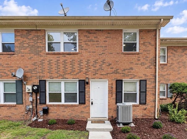 9522 HAGEL Circle, LORTON, VA 22079
